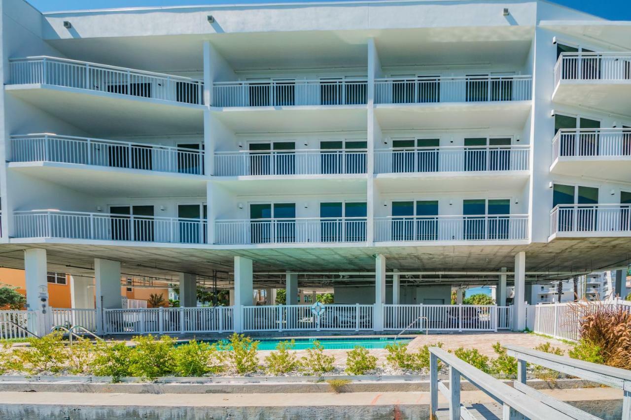 סיינט פיט ביץ' Provident Oceana Beachfront Suites מראה חיצוני תמונה